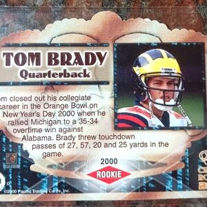 2000 Pacific Trading Cards Inc. Tom Brady Rookie Card NM